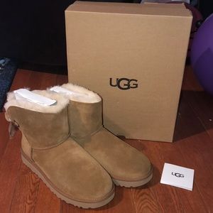 UGG Bailey Bow Mini